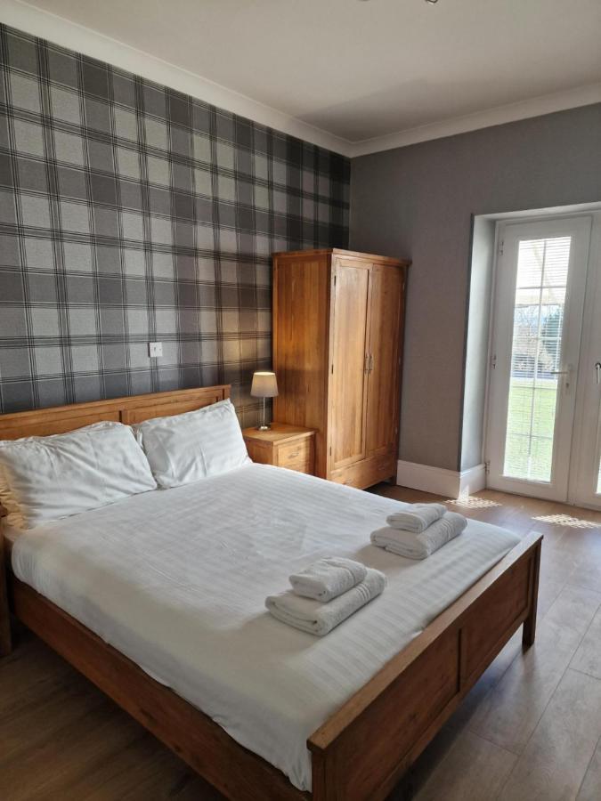 Broadway House Bed and Breakfast Laugharne Exteriör bild