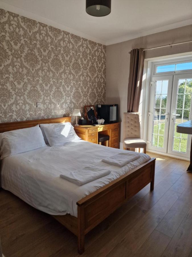 Broadway House Bed and Breakfast Laugharne Exteriör bild