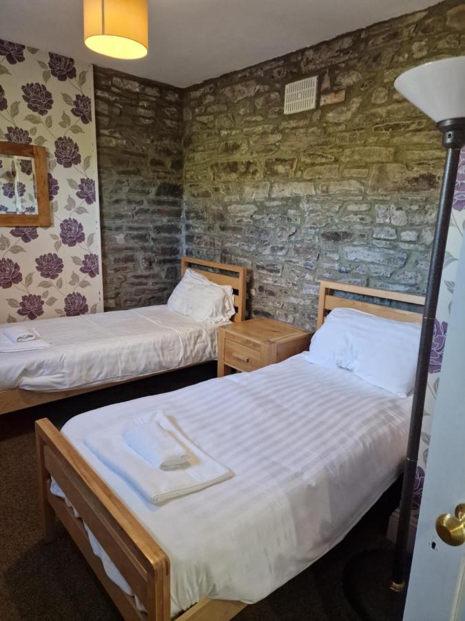 Broadway House Bed and Breakfast Laugharne Exteriör bild